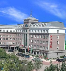 沈陽陽光賓（bīn）館
