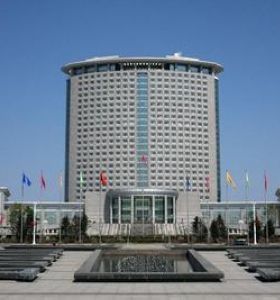 哈（hā）爾（ěr）濱市政府辦公樓
